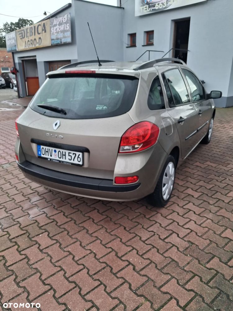 Renault Clio - 3