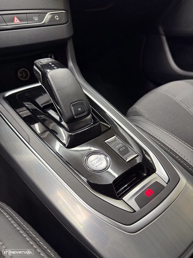 Peugeot 308 SW 1.5 BlueHDi Allure Pack EAT8 - 36