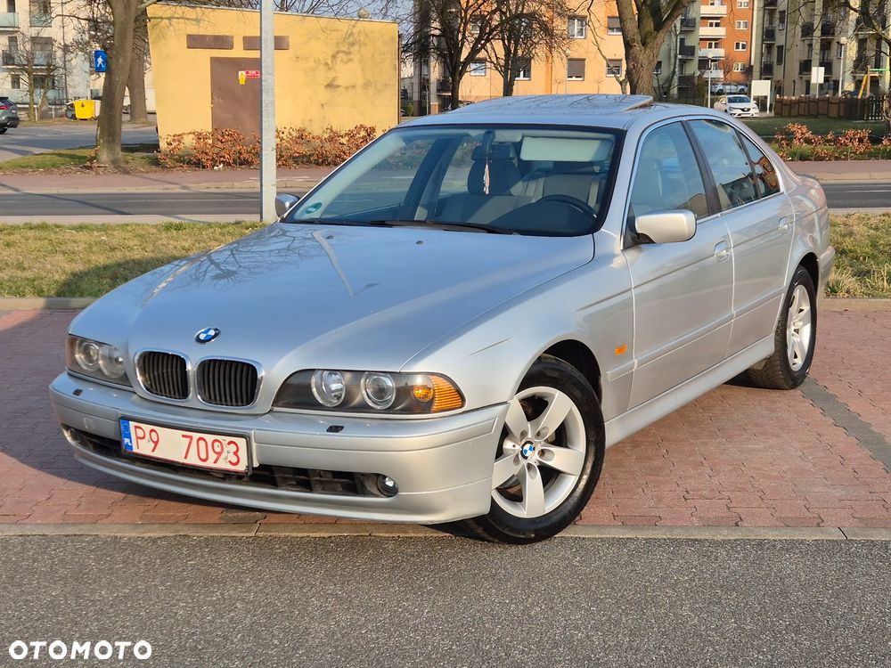 BMW Seria 5 - 35