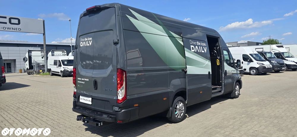 Iveco 35S18A8V 16M3 AUTOMAT - 12