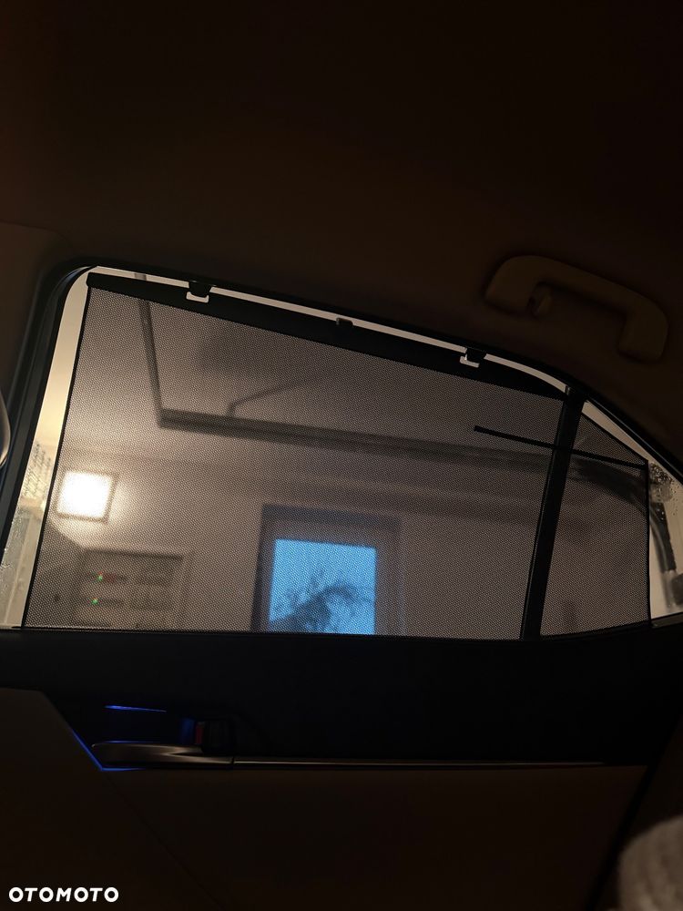 Toyota Camry 2.5 Hybrid Prestige CVT - 11