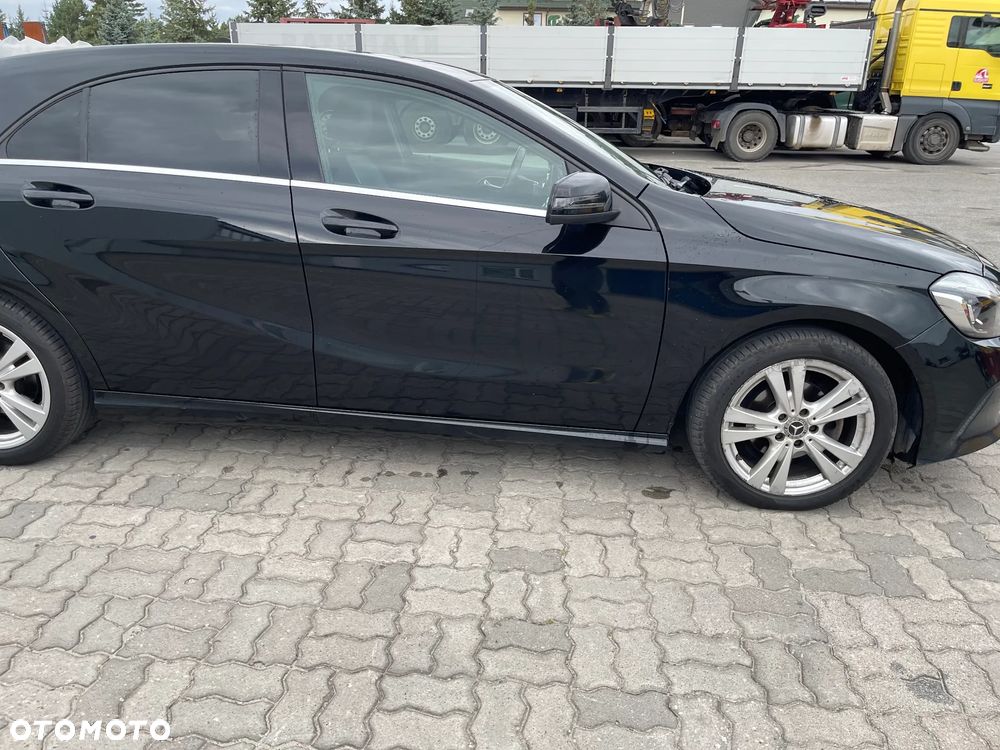 Mercedes-Benz Klasa A 180 d - 22