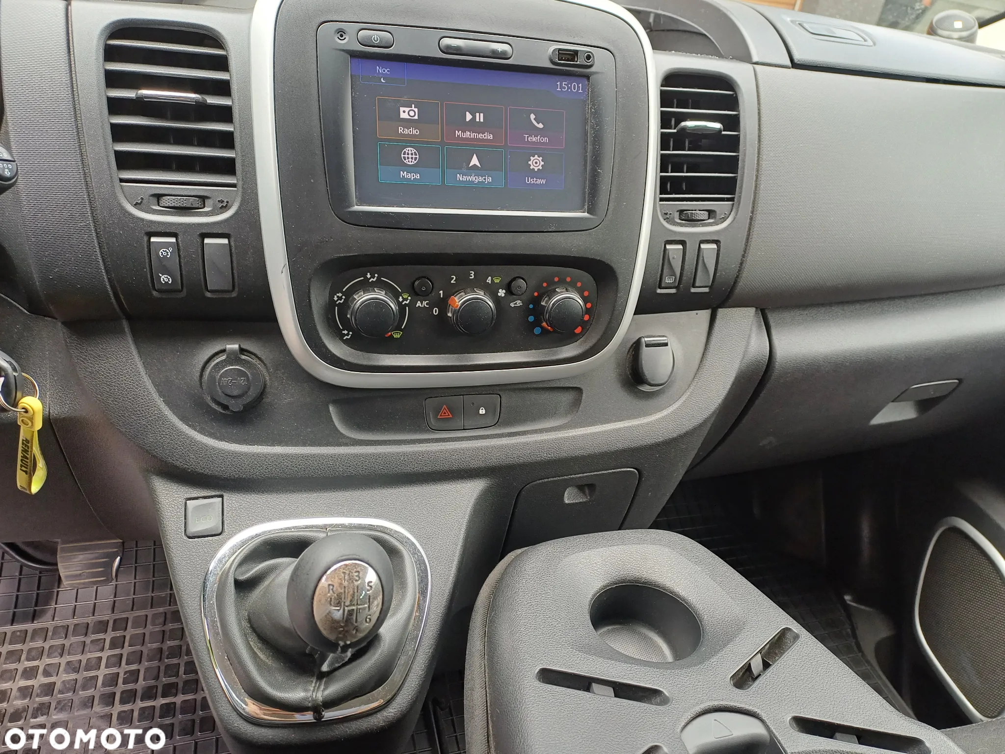 Opel Vivaro - 32