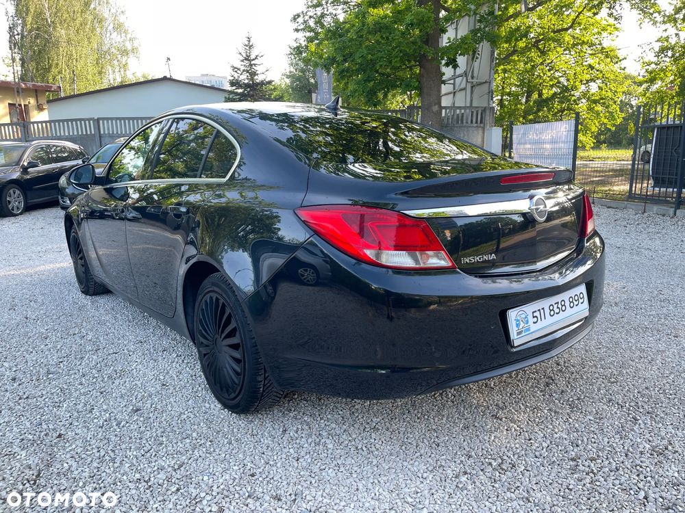 Opel Insignia 1.8 - 7