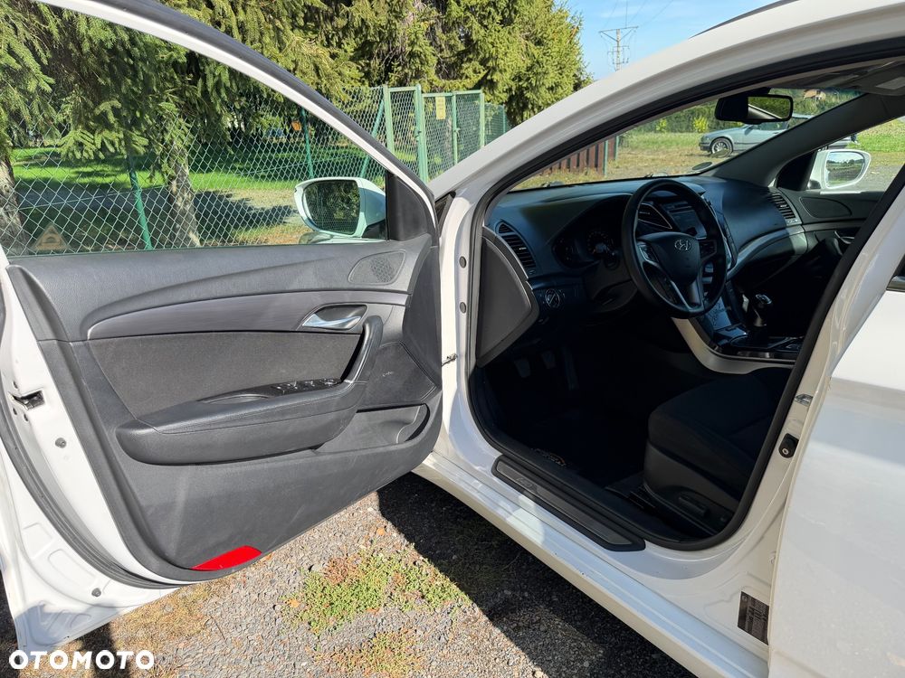 Hyundai i40 1.7 CRDi Comfort - 14