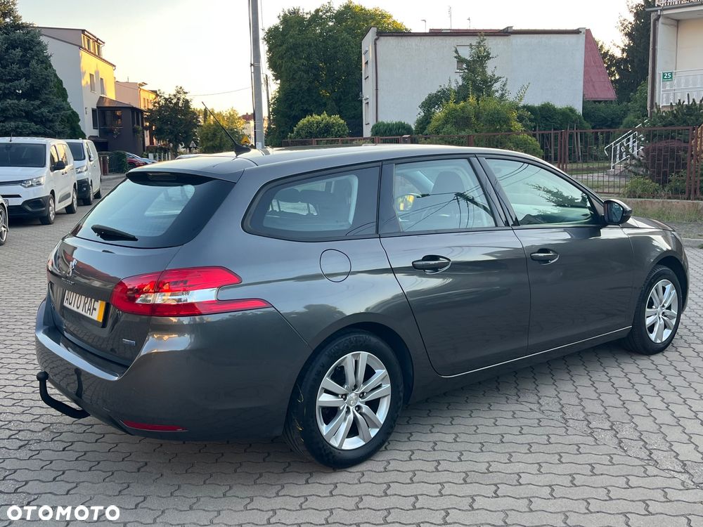 Peugeot 308 BlueHDi 120 Stop & Start Allure - 4