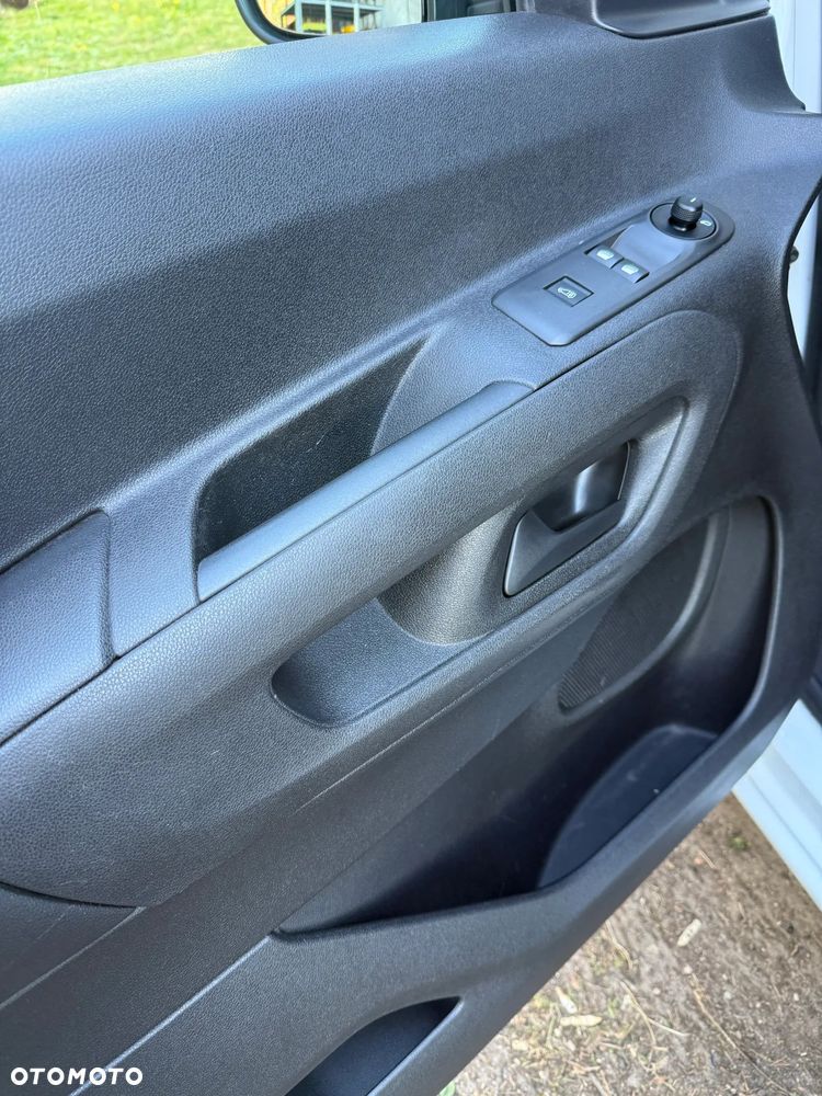 Citroën Berlingo - 10