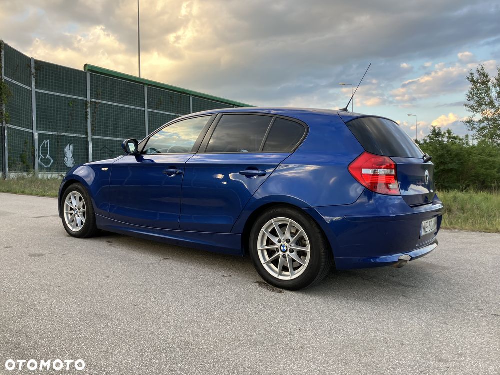 BMW Seria 1 118d Sport Line - 17