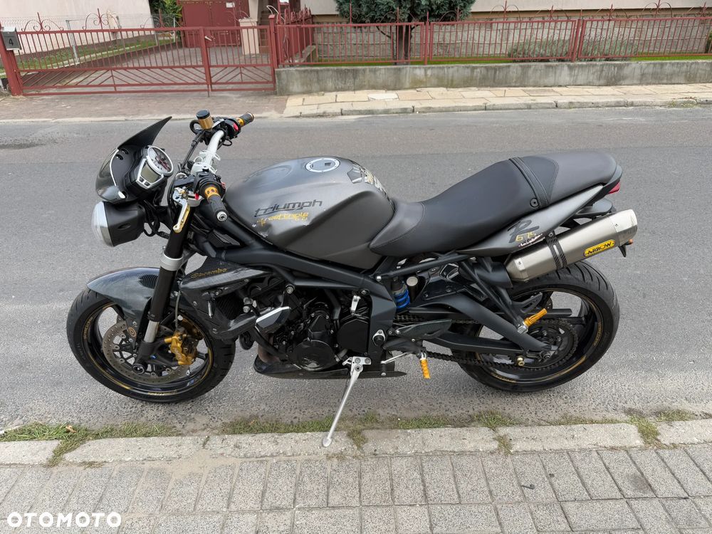 Triumph Street Triple - 5