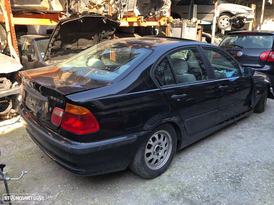 BMW 320d 136CV de 2000 para peças