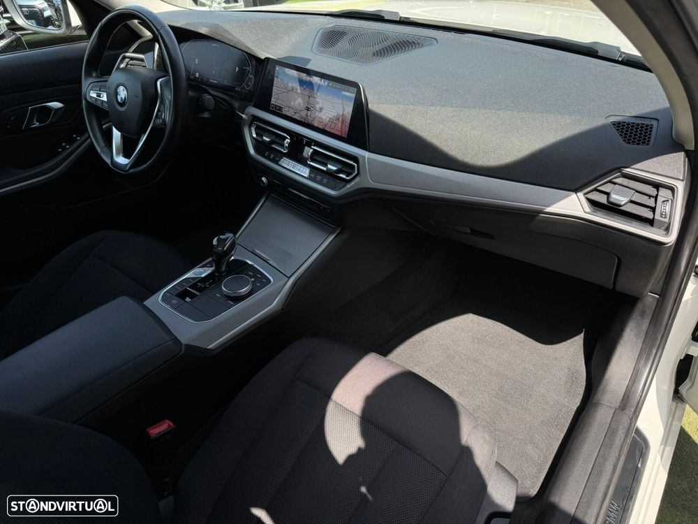 BMW 330 e Corporate Edition Auto - 15