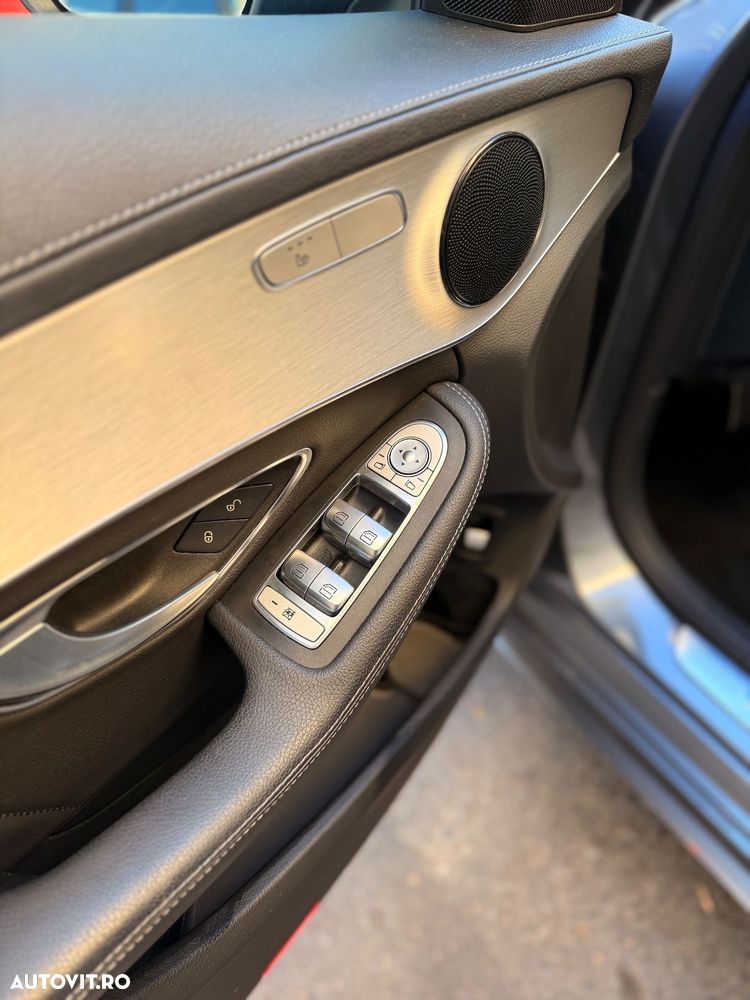 Mercedes-Benz C - 9