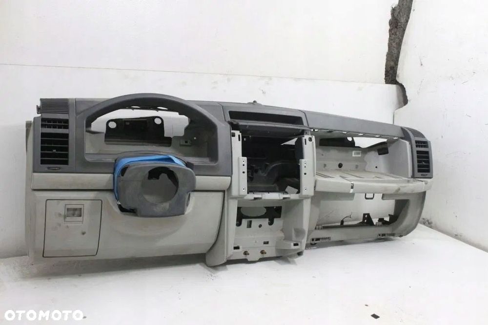 Konsola Deska Jeep Cherokee KK Europa - 4