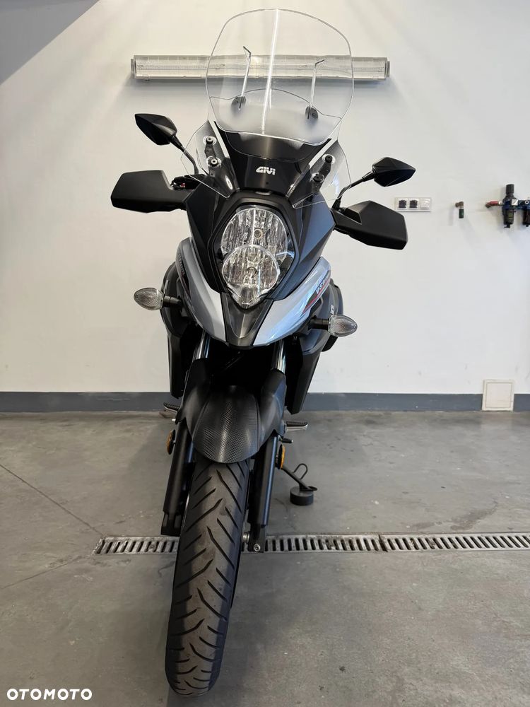 Suzuki V-STROM - 36