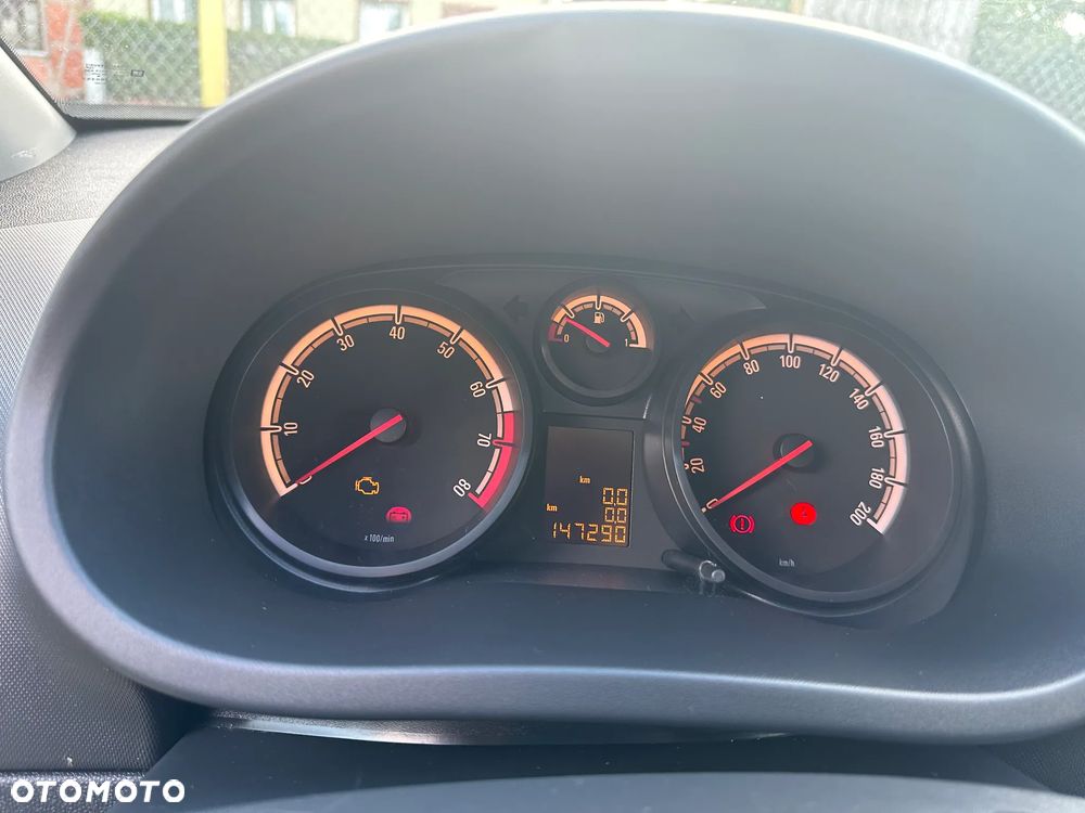 Opel Corsa - 20