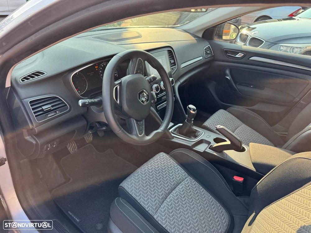 Renault Mégane Sport Tourer 1.5 Blue dCi Limited J17 - 21