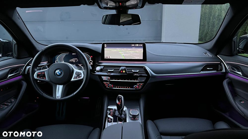 BMW Seria 5 530e xDrive M Sport sport - 8