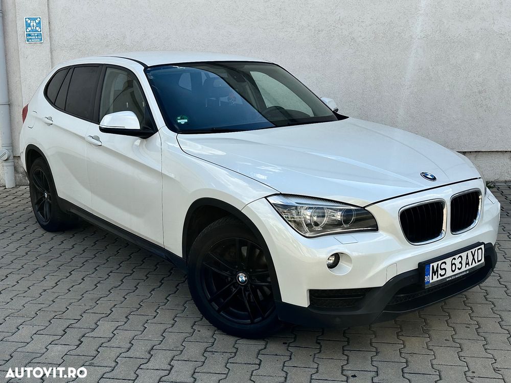 BMW X1 xDrive20d Aut. Sport Line - 2