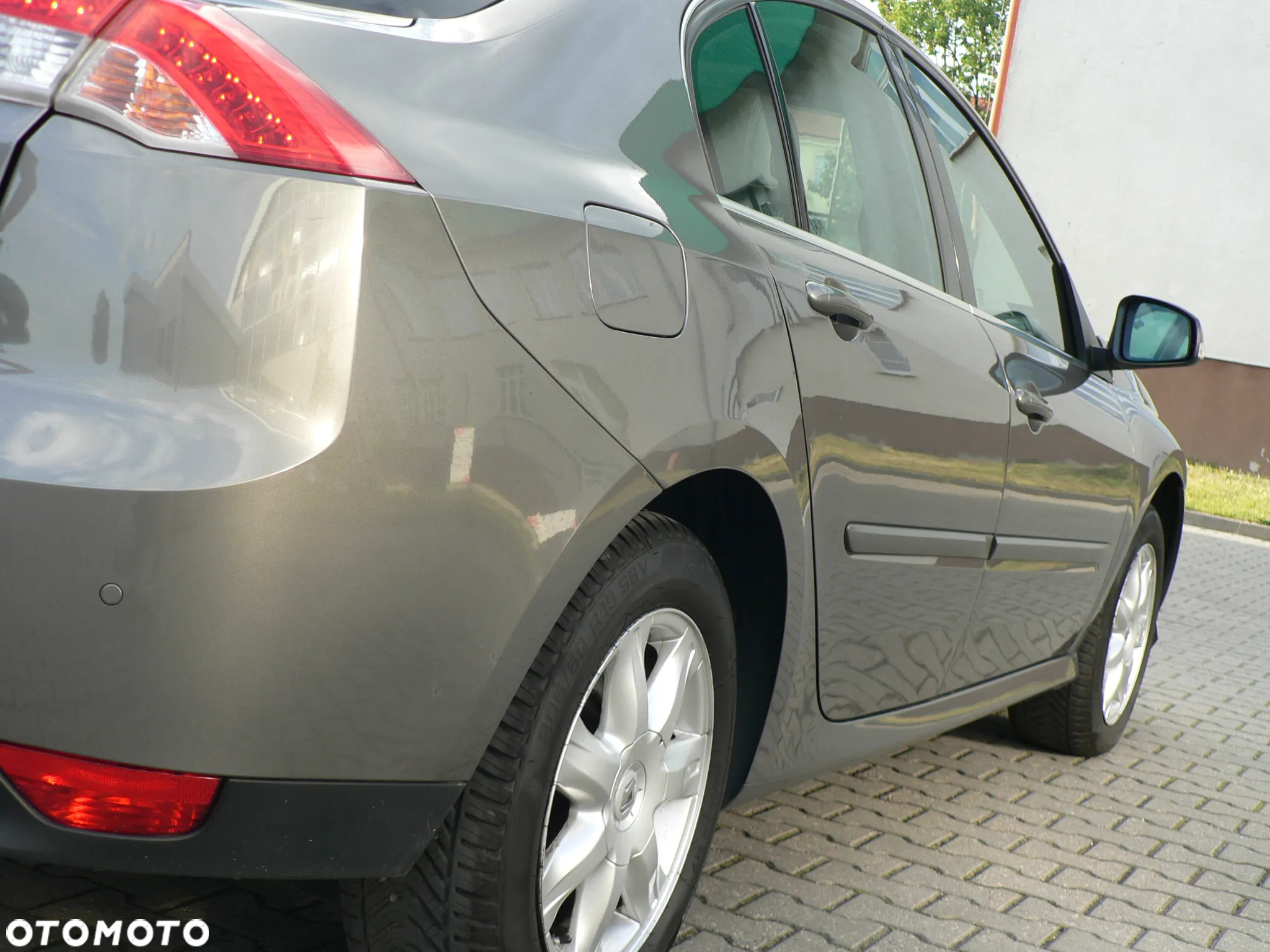 Renault Laguna 2.0 16V Expression - 12