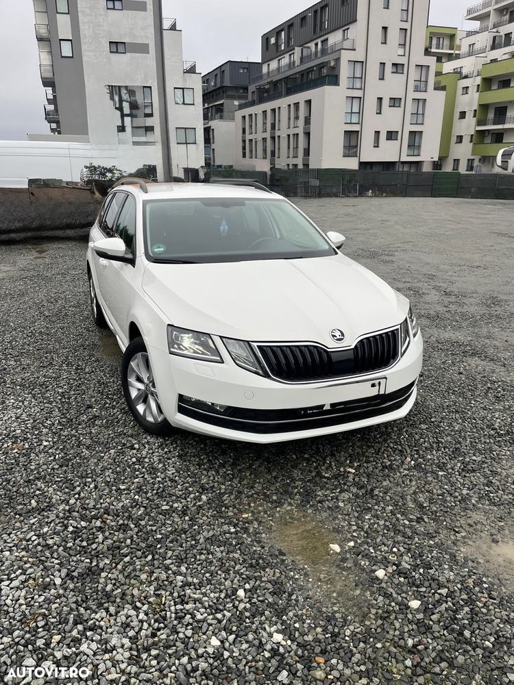Skoda Octavia 2.0 TDI Style - 4