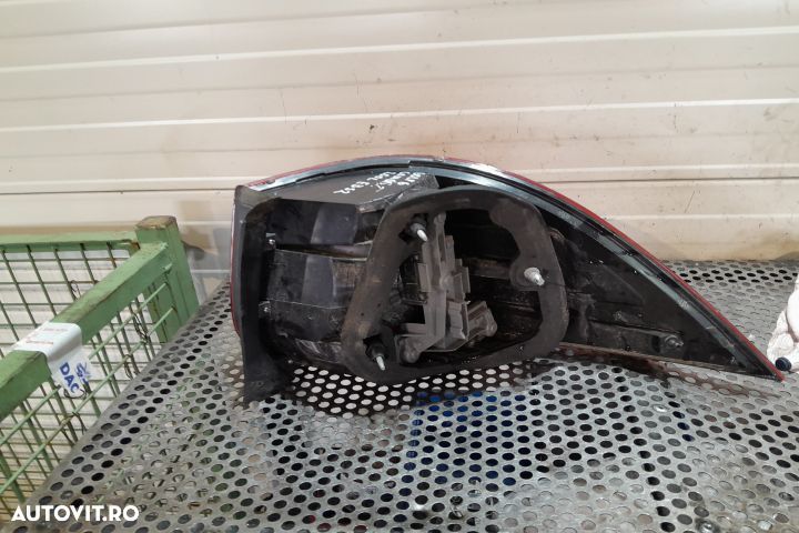 Lampa / Tripla stop stanga pe aripa Volkswagen VW Golf 6 [2008 - 2015 - 3