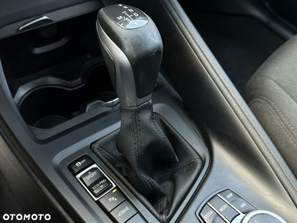 BMW X1 xDrive25e Advantage - 22