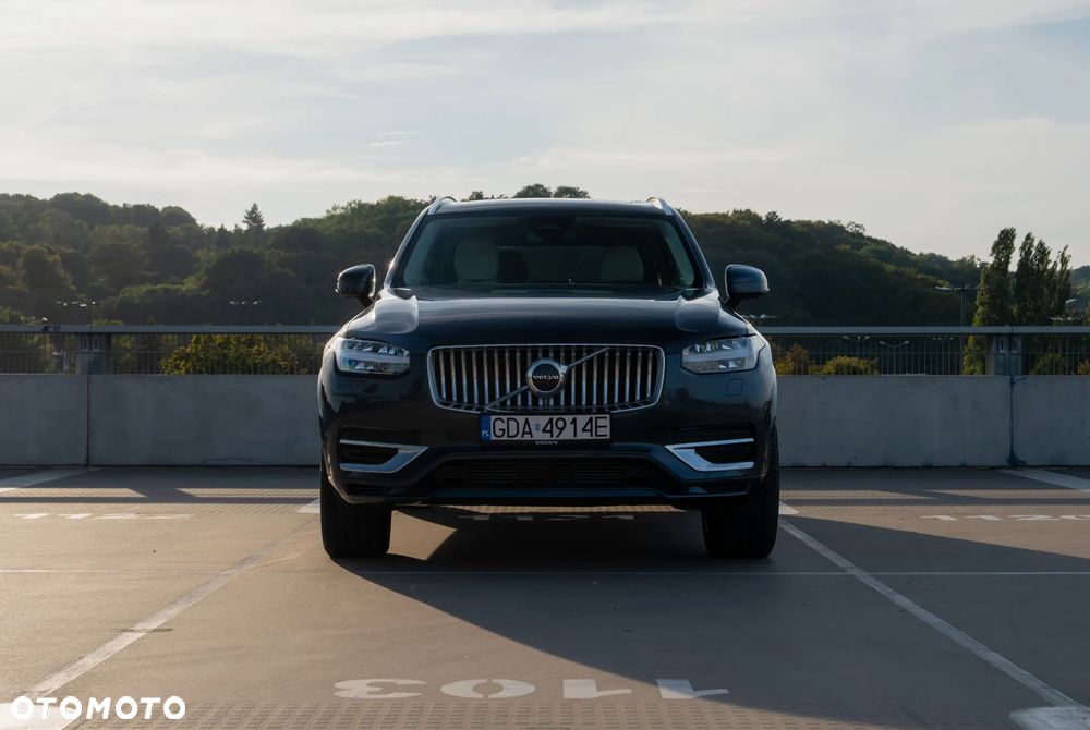 Volvo XC 90 - 2