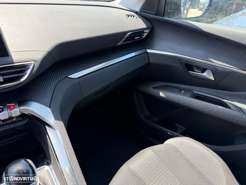 Peugeot 3008 PureTech 130 Stop & Start GPF Active Business-Pack - 14