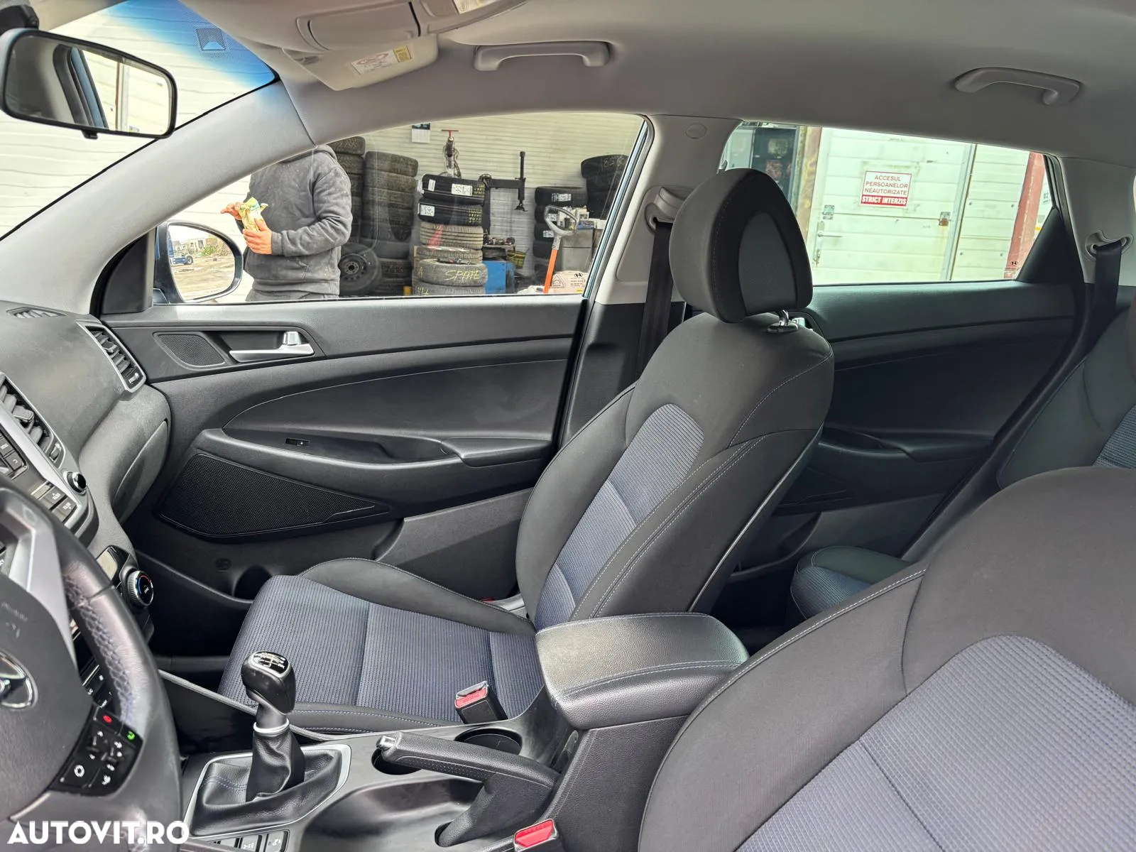 Hyundai Tucson 1.6 T-GDi 4WD 6MT Style - 8