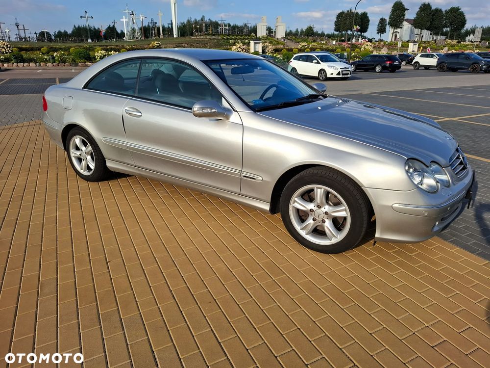 Mercedes-Benz CLK - 7