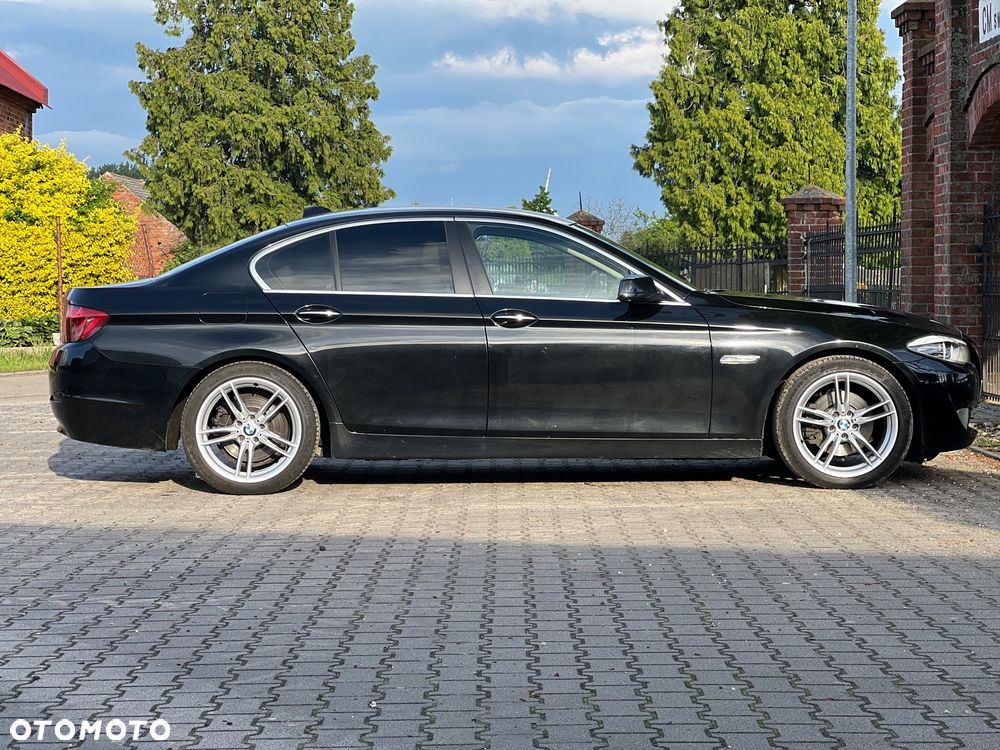 BMW Seria 5 520d - 11