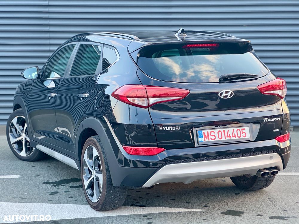 Hyundai Tucson - 4