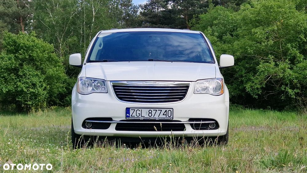 Chrysler Town & Country 3.6 Touring - 2