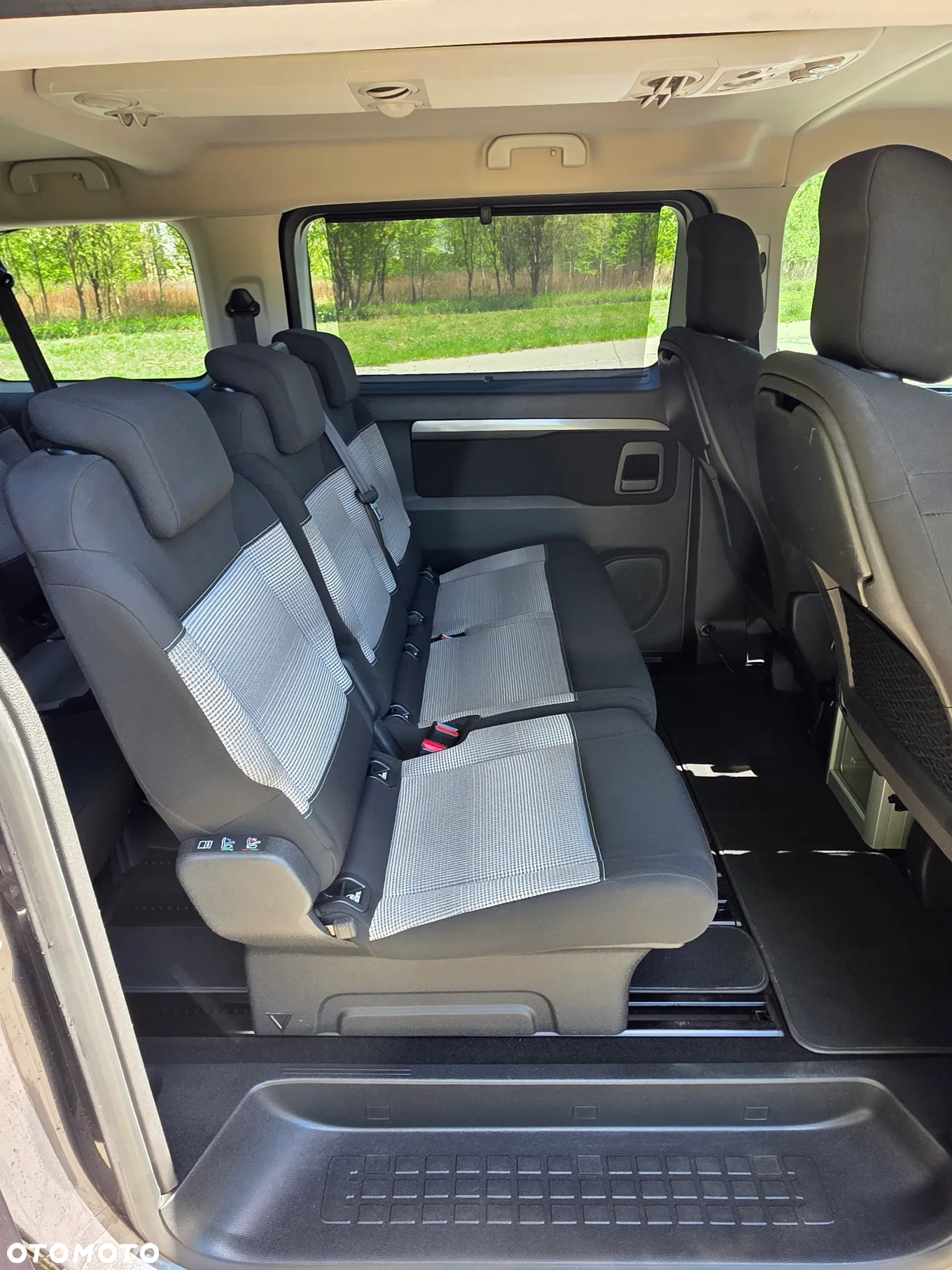 Citroën SpaceTourer 2.0 BlueHDi M Business - 21