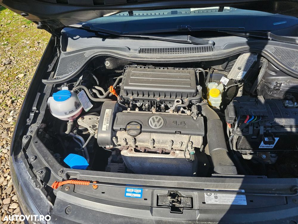 Volkswagen Polo - 11