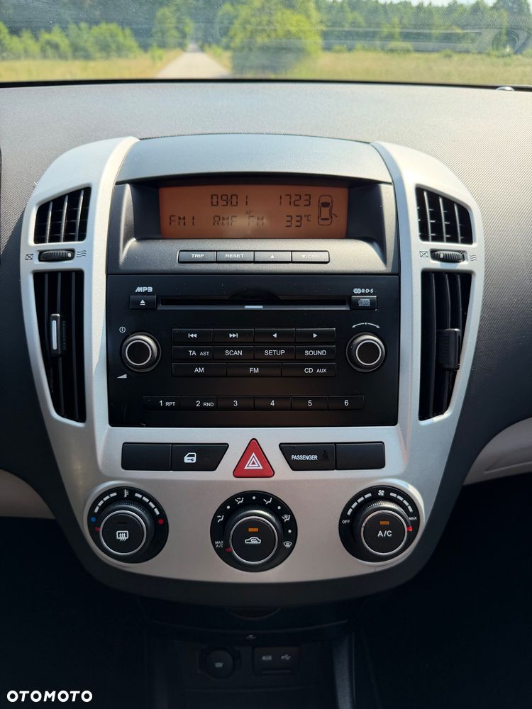 Kia Ceed 1.4 CVVT EX - 13