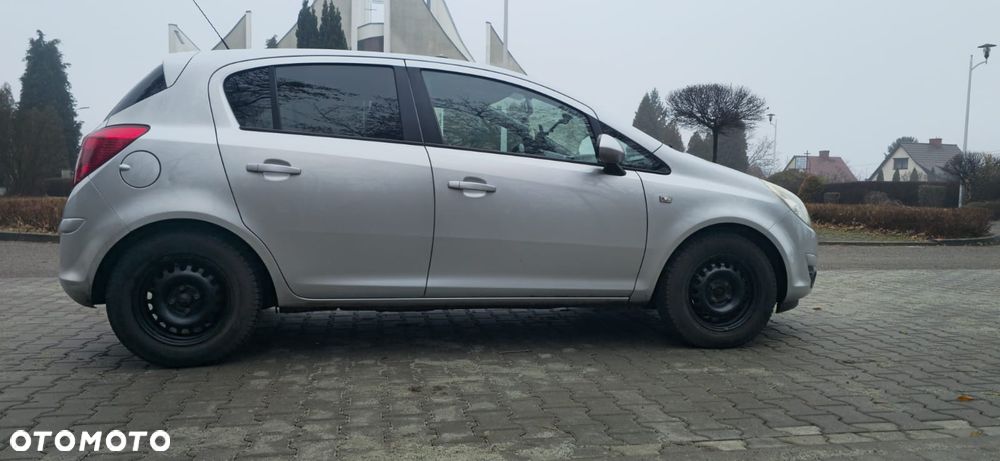 Opel Corsa - 7
