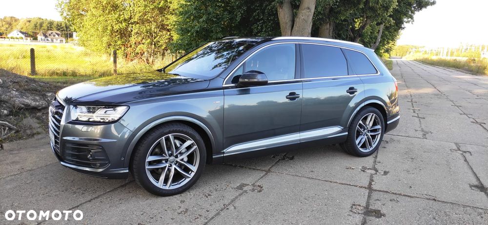 Audi Q7 - 3