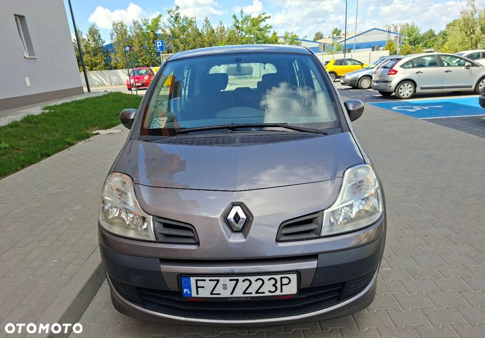 Renault Modus - 2