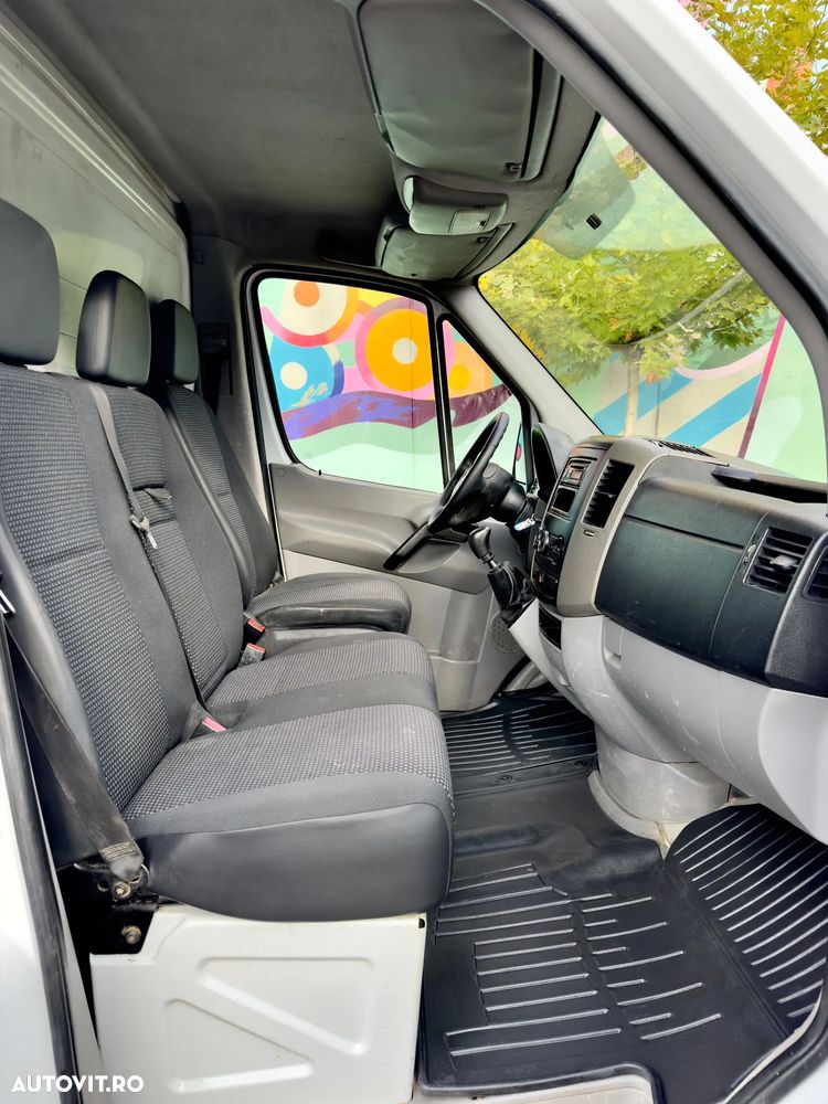 Mercedes-Benz Sprinter - 6