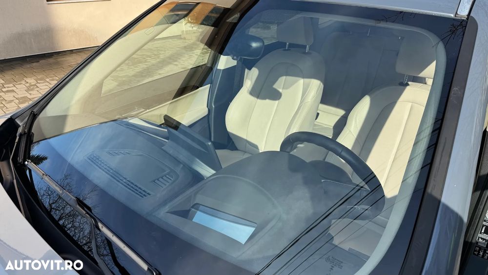 BMW X1 xDrive20d AT - 19