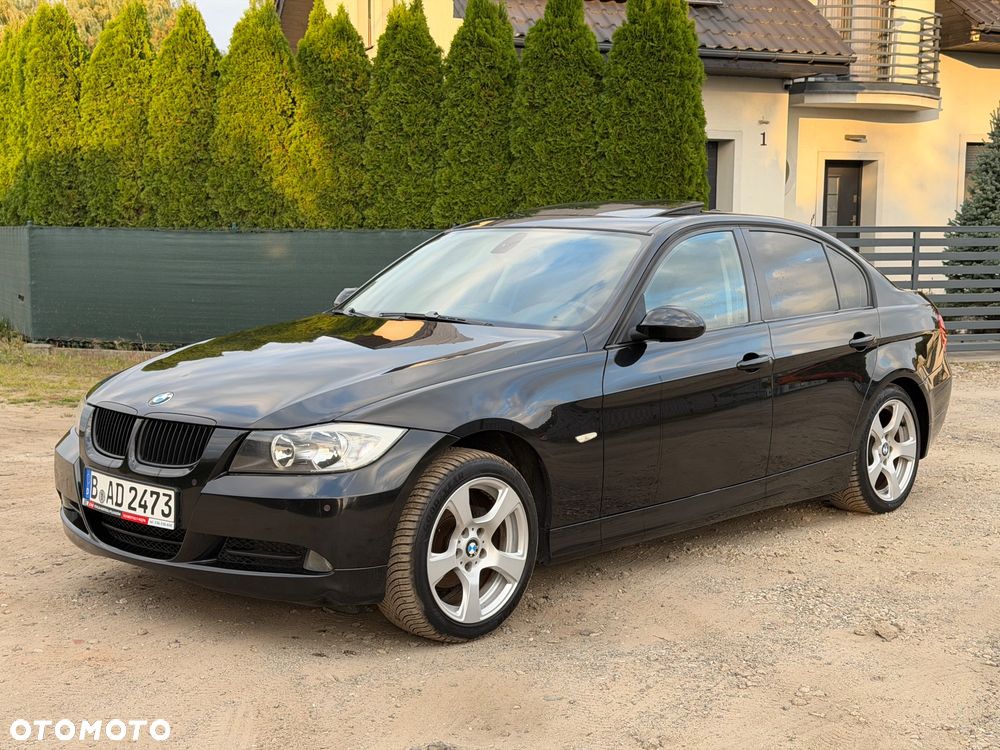 BMW Seria 3 320i - 3