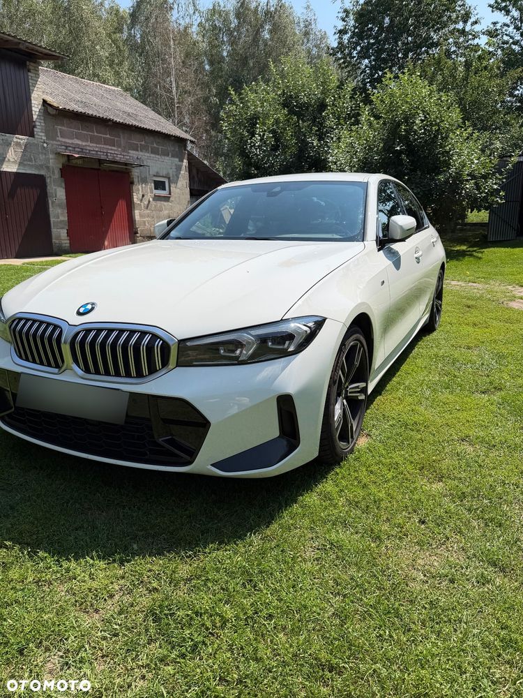 BMW Seria 3 318i M Sport - 4
