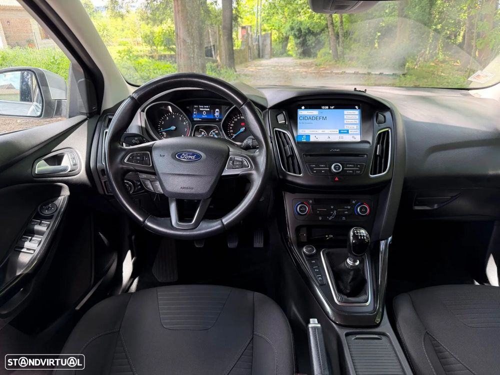 Ford Focus SW 1.0 EcoBoost S&S TITANIUM - 15