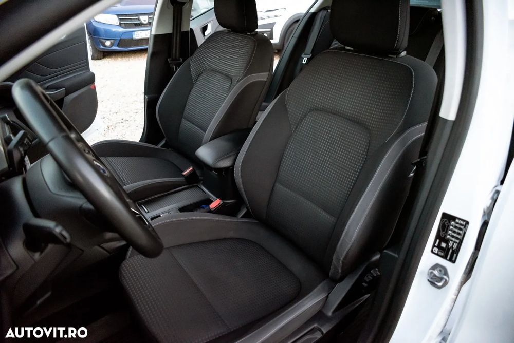 Ford Focus 1.5 EcoBlue Connected - 13