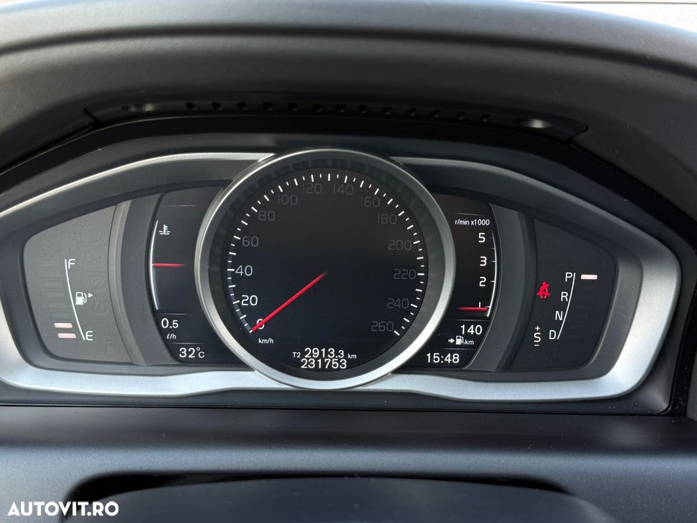 Volvo XC 60 D4AWD Kinetic - 29