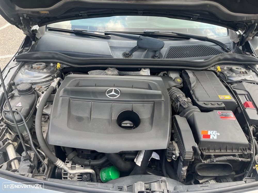 Mercedes-Benz A 180 d AMG Line - 9