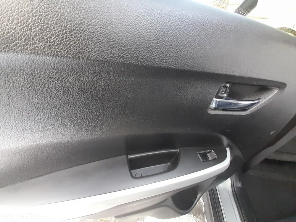 Suzuki Vitara 1.6 DDiS (4x4) Allgrip Comfort+ - 30