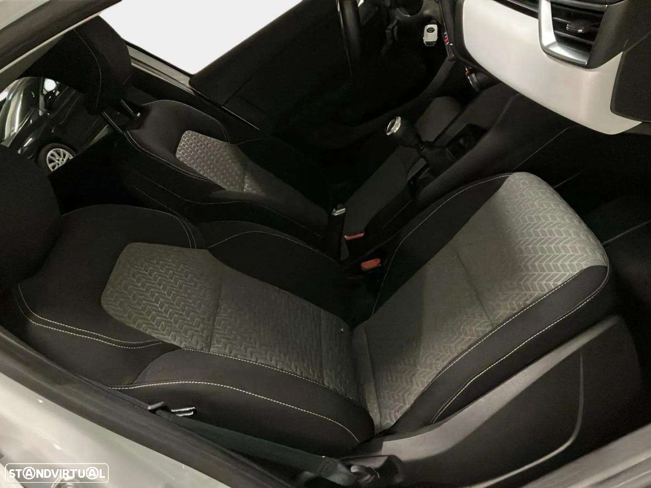 Renault Clio 1.0 TCe Limited Bi-Fuel - 13