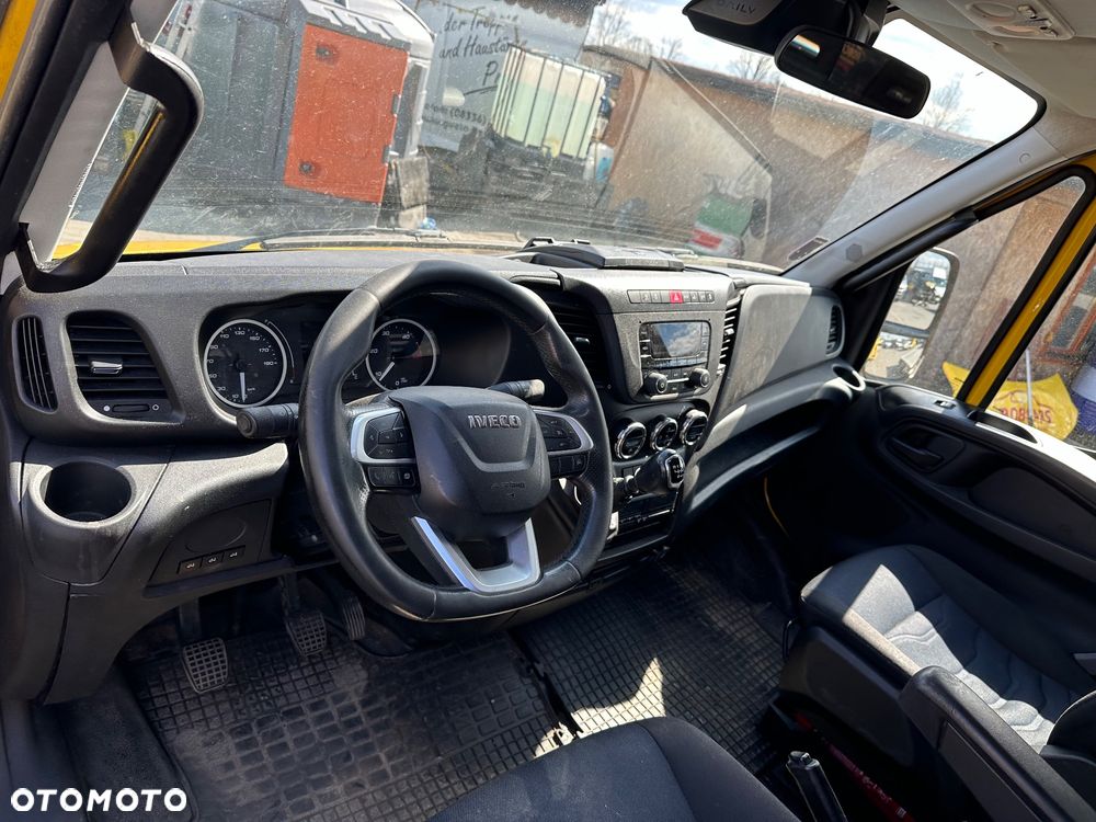 Iveco 70C18 - 8